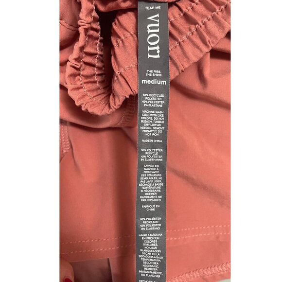 Vuori Athletic Shorts Size Medium Three Zippered Pockets EUC No Flaws - Picture 4 of 7